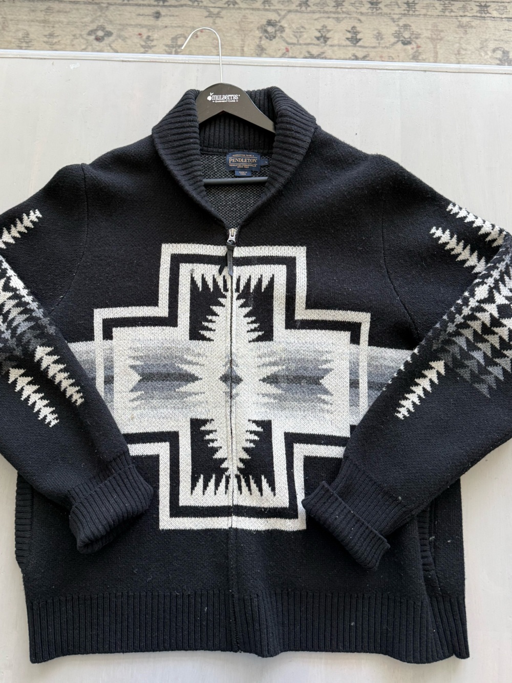Pendleton Men’s Harding Lambswool Cardigan
